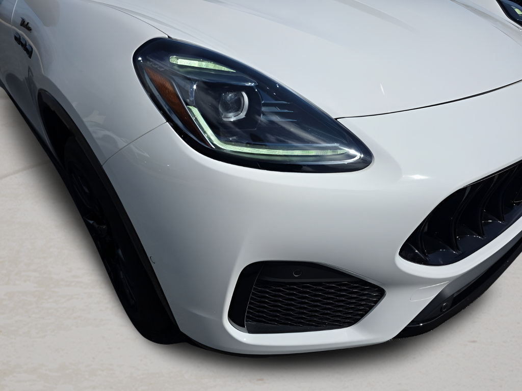 New 2025 Maserati Grecale Modena AWD/4WD image 10