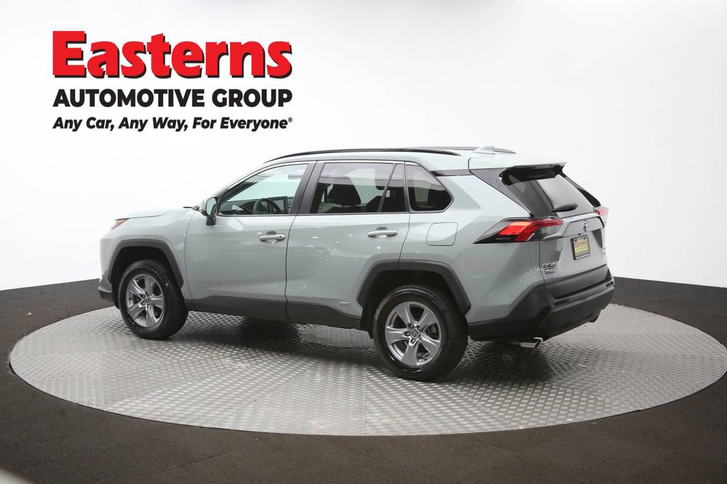 Used 2022 Toyota RAV4 XLE AWD/4WD image 63
