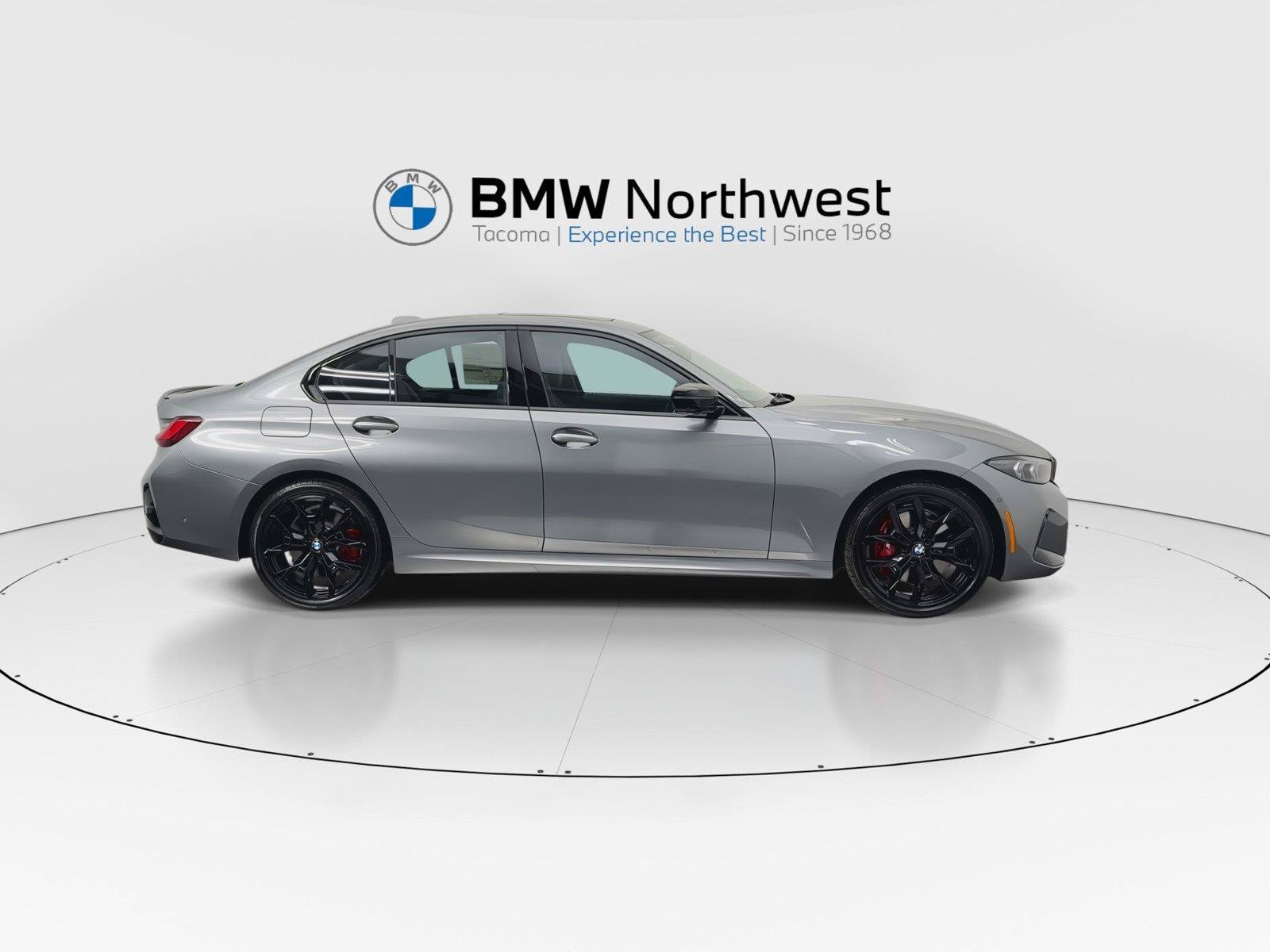 New 2026 BMW 330i xDrive Sedan w/ M Sport Package AWD/4WD image 5
