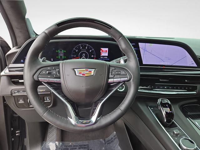 Certified 2024 Cadillac Escalade ESV V AWD/4WD image 22