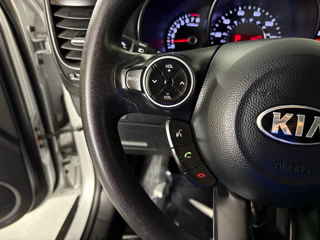 Used 2019 Kia Soul FWD image 18