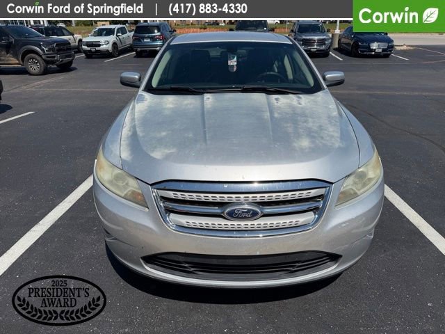 Used 2011 Ford Taurus SEL w/ 201A Rapid Spec Order Code FWD image 2