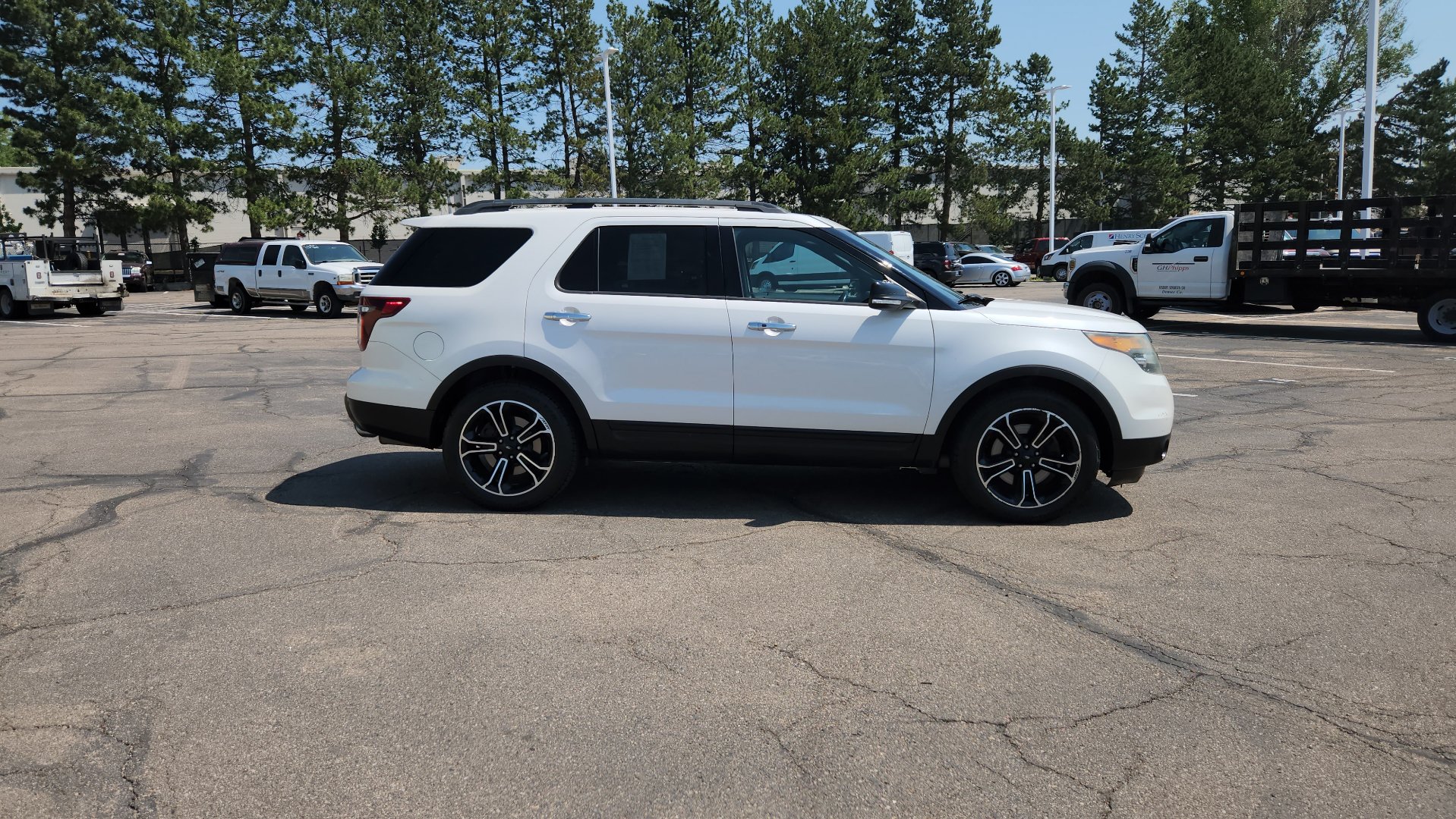 Used 2014 Ford Explorer Sport w/ Equipment Group 401A AWD/4WD image 10