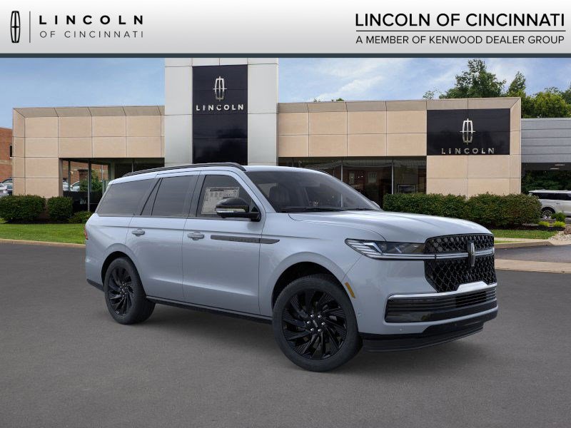 New 2025 Lincoln Navigator Reserve w/ Jet Appearance Package