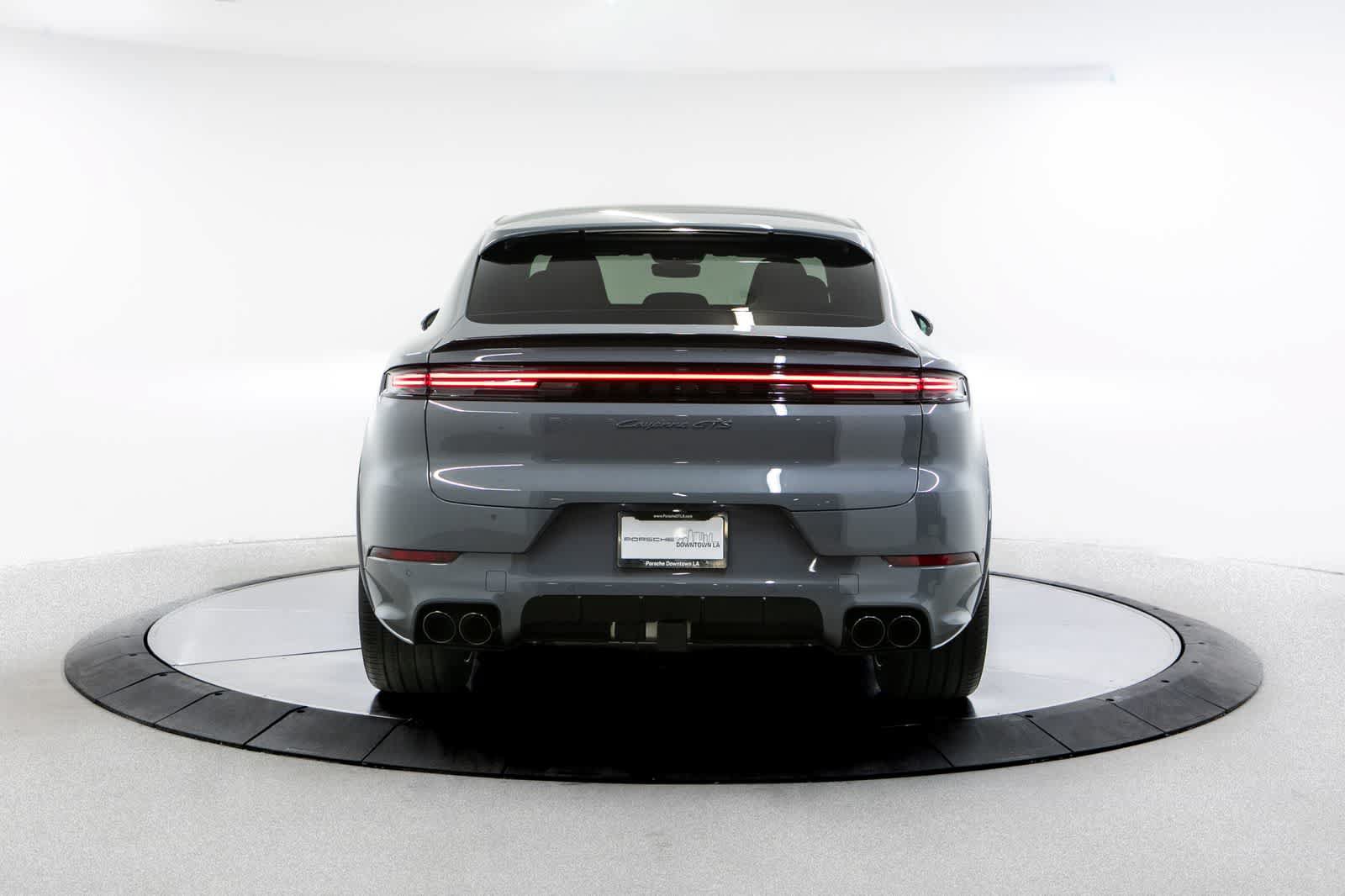 New 2026 Porsche Cayenne GTS AWD/4WD image 6