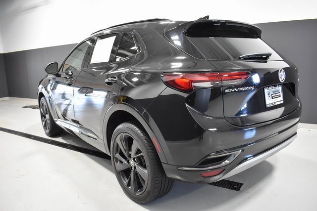 Used 2023 Buick Envision Preferred image 3