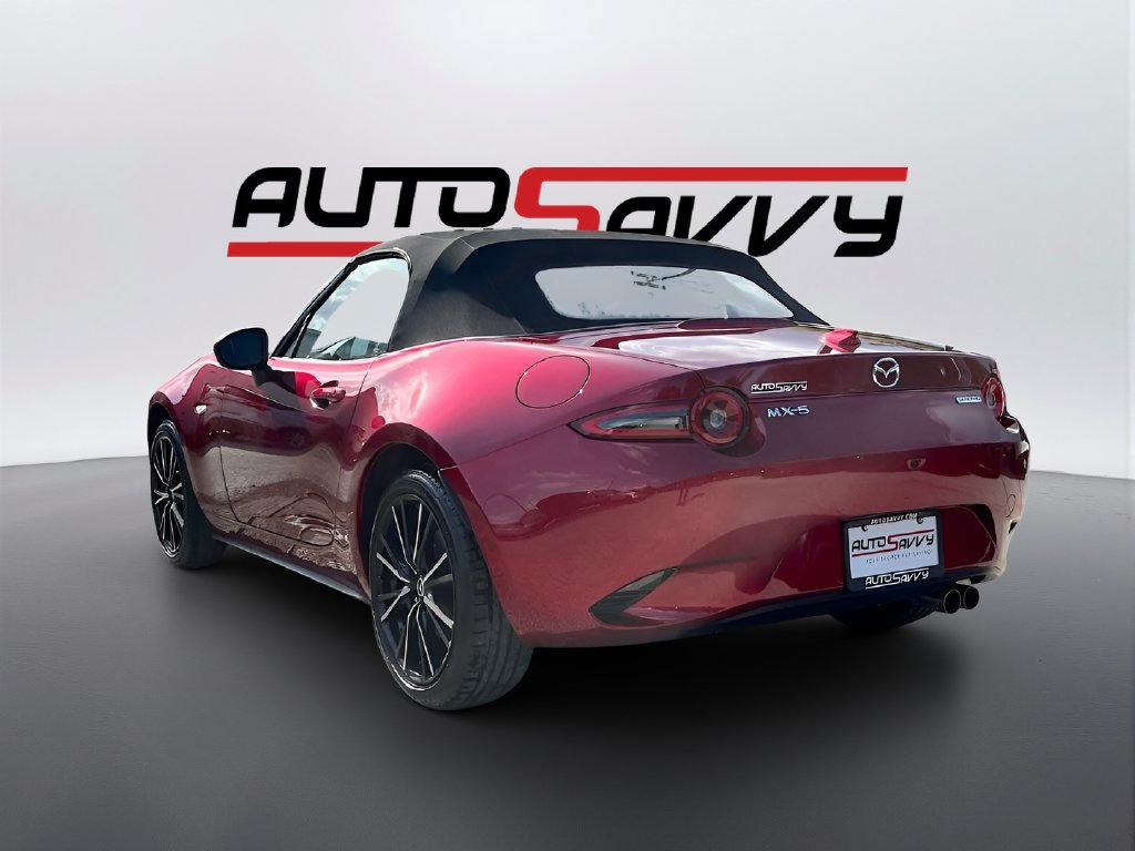 Used 2025 MAZDA MX-5 Miata Grand Touring w/ Weather Package RWD image 5