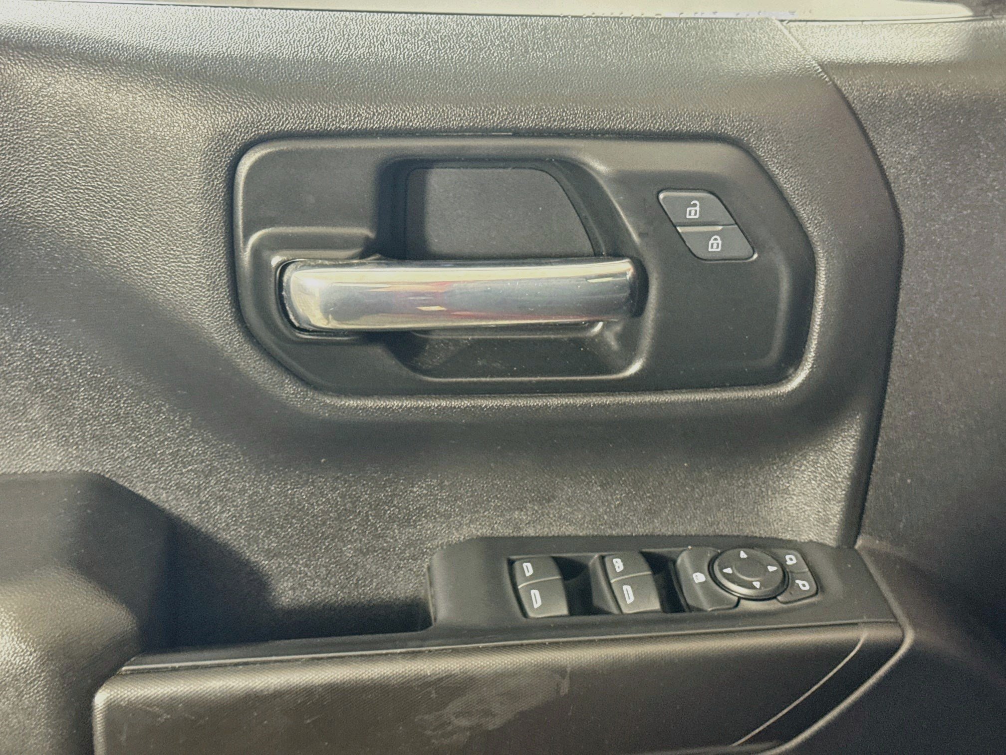 Used 2021 Chevrolet Silverado 1500 Custom RWD image 22