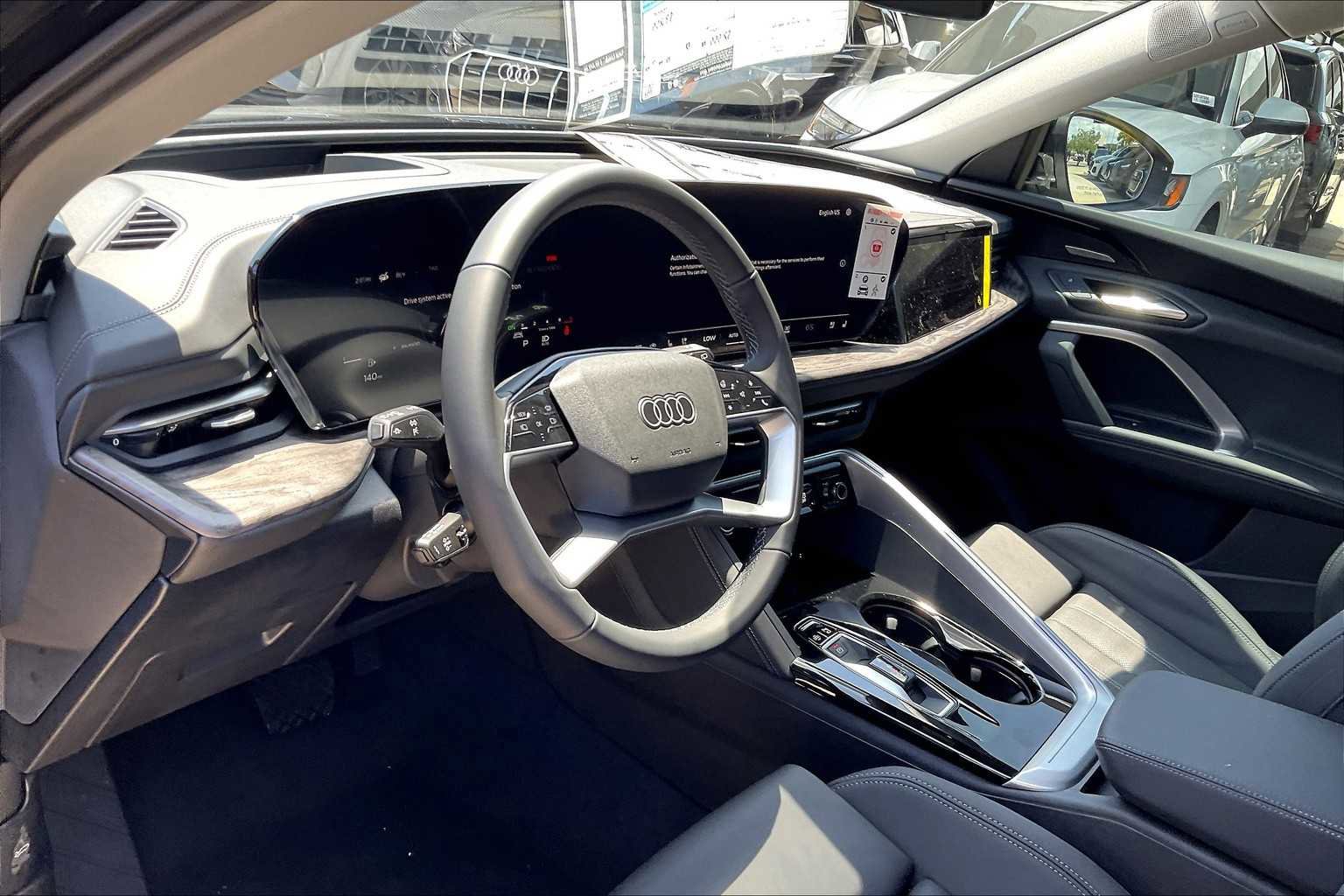 New 2025 Audi Q5 Prestige image 8