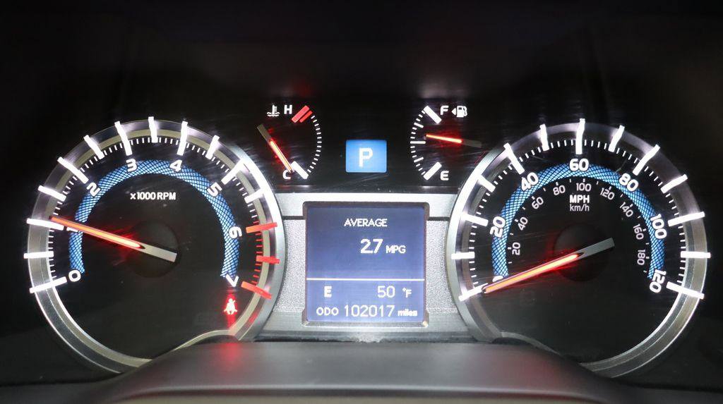 Used 2019 Toyota 4Runner SR5 AWD/4WD image 10