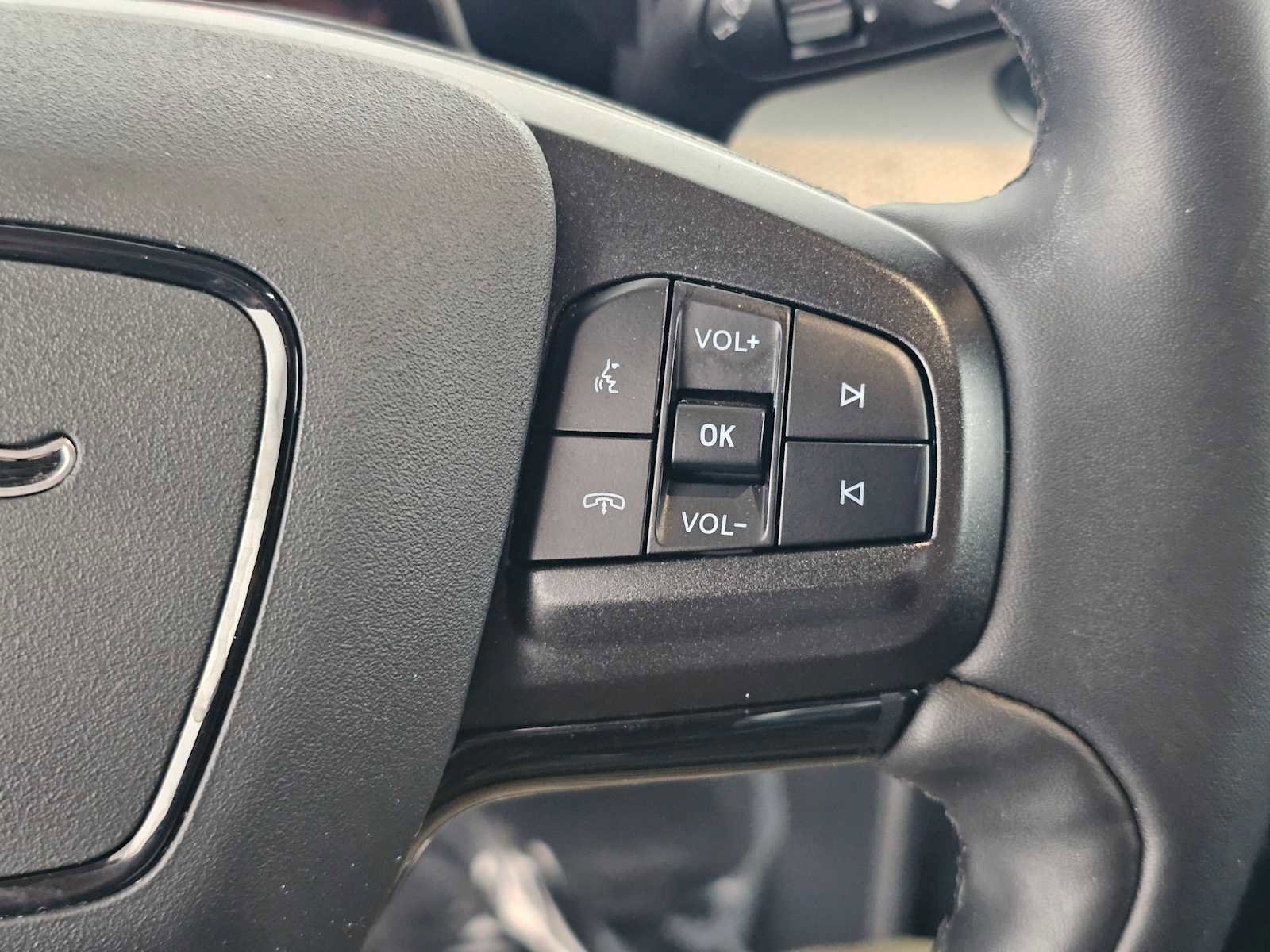 Used 2021 Ford Mustang Mach-E Select w/ Comfort/Technology Package RWD image 28