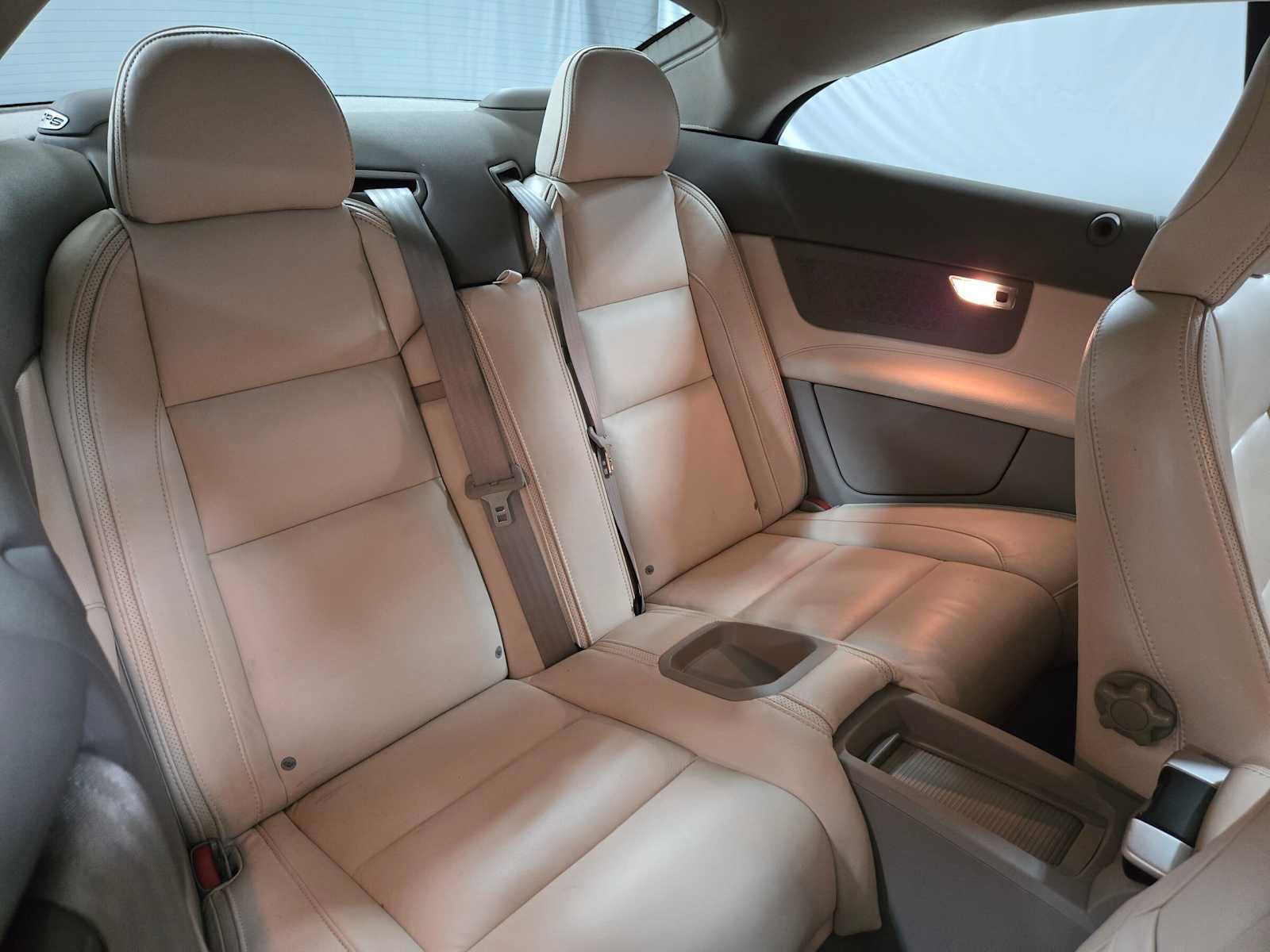 Used 2012 Volvo C70 T5 FWD image 12
