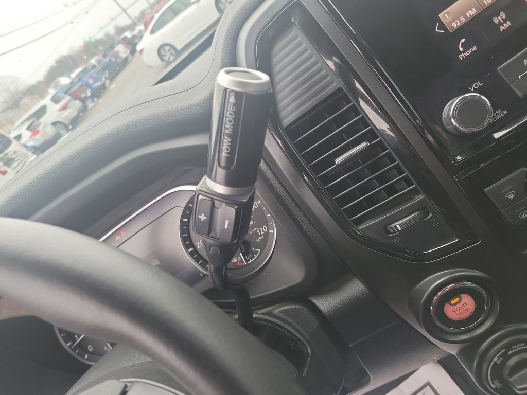 Used 2023 Nissan Titan SV w/ SV Convenience Package image 22