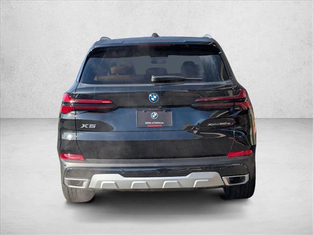 New 2026 BMW X5 xDrive50e w/ Premium Package image 6