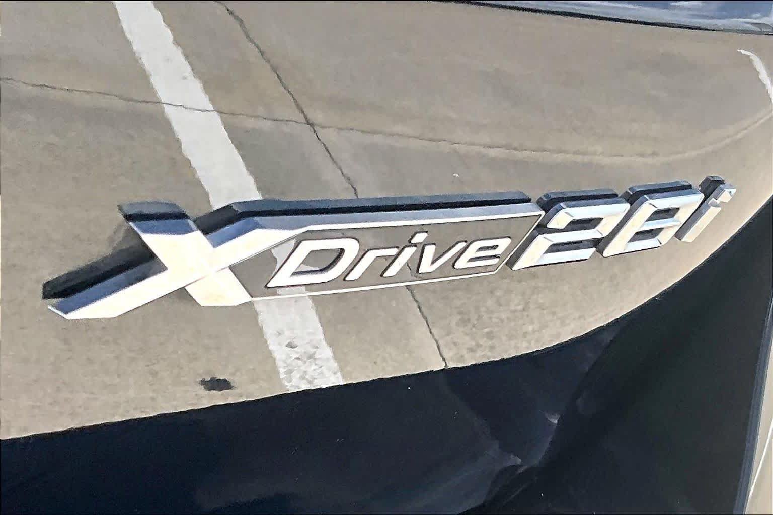 Used 2025 BMW X1 xDrive28i AWD/4WD image 9