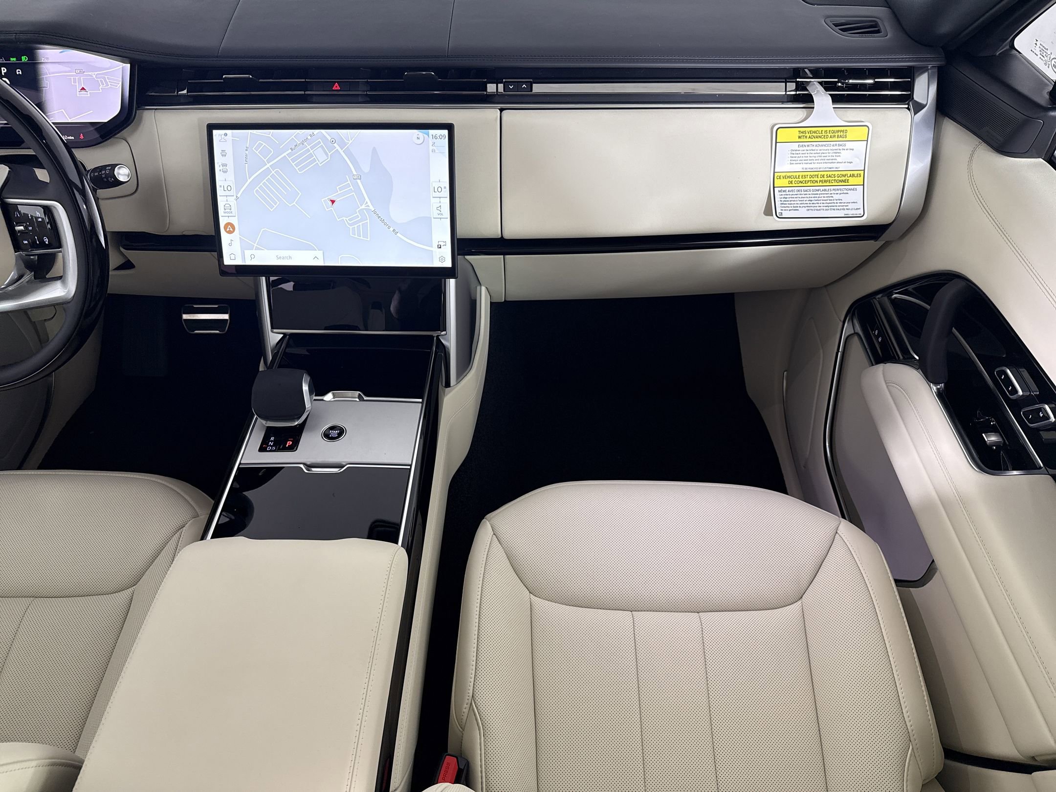 New 2026 Land Rover Range Rover SE AWD/4WD image 25