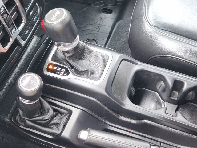 Used 2021 Jeep Wrangler Unlimited Sahara AWD/4WD image 21