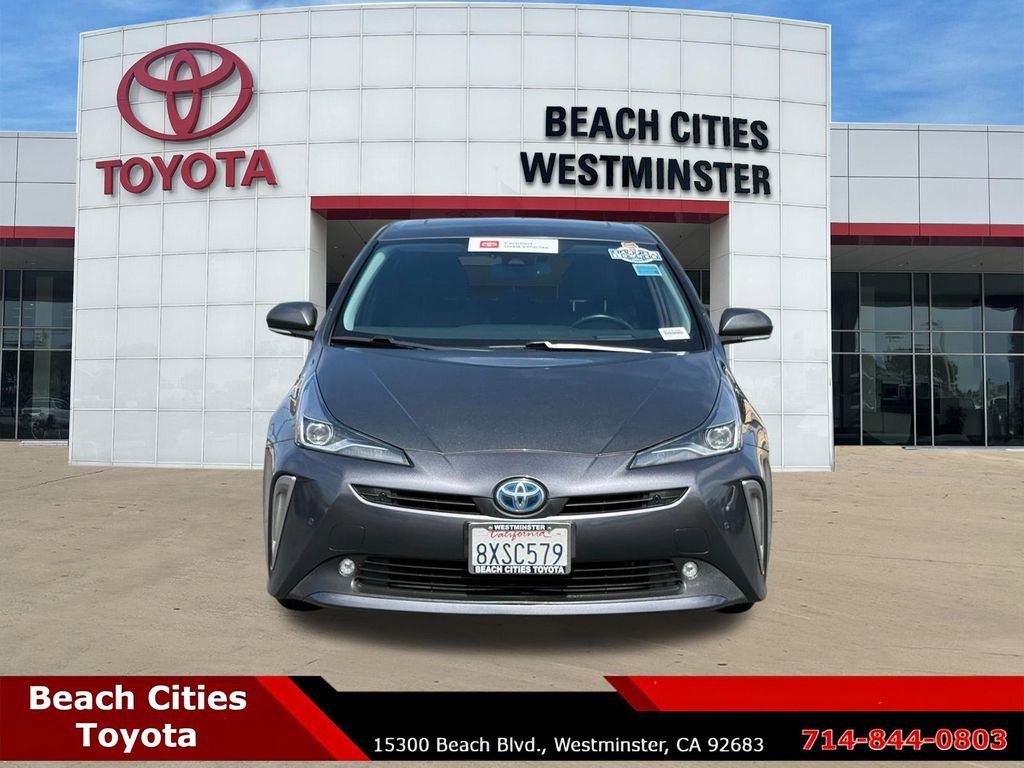 Certified 2022 Toyota Prius XLE w/ Advanced Technology Package FWD image 4