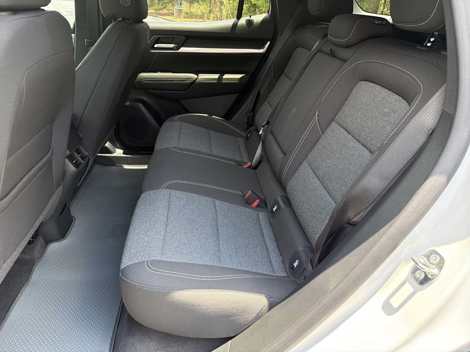New 2026 GMC Terrain Elevation w/ Black Edition FWD image 21