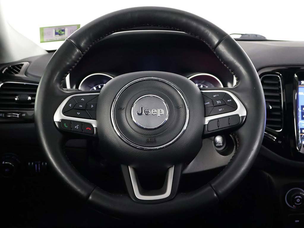 Used 2018 Jeep Compass Limited w/ Navigation Group image 30