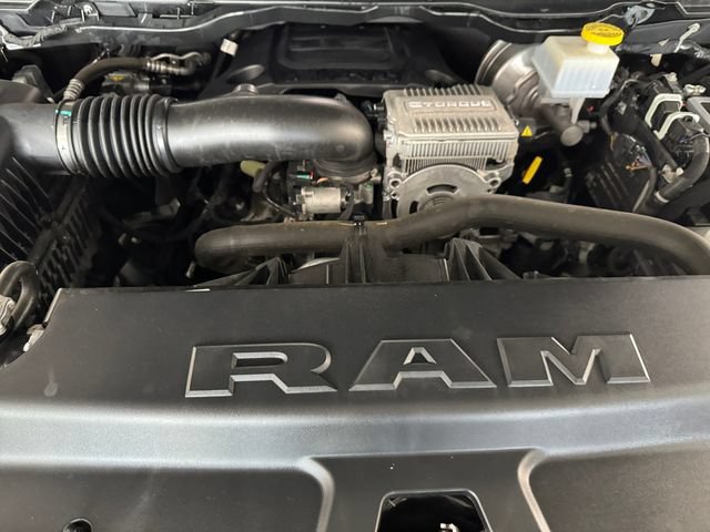 Used 2023 RAM 1500 Laramie AWD/4WD image 7
