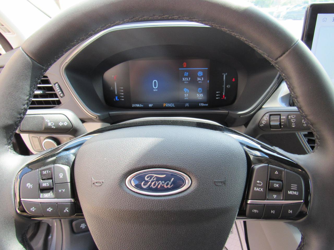 Used 2023 Ford Escape Active w/ Tech Pack #1 AWD/4WD image 12