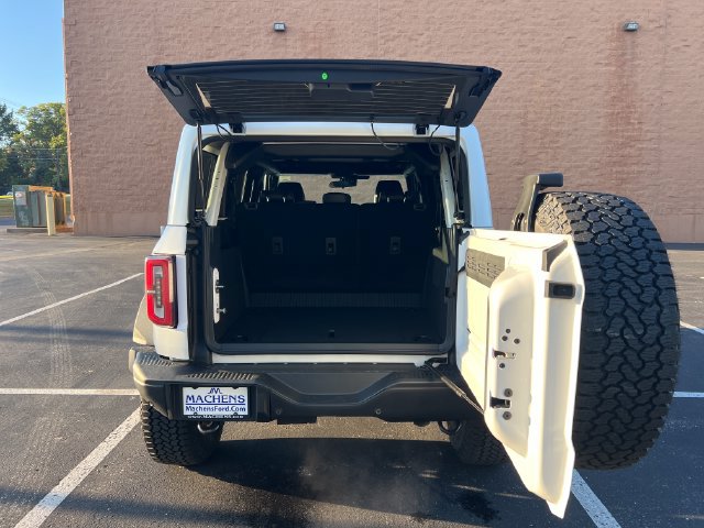 New 2026 Ford Bronco Badlands AWD/4WD image 7