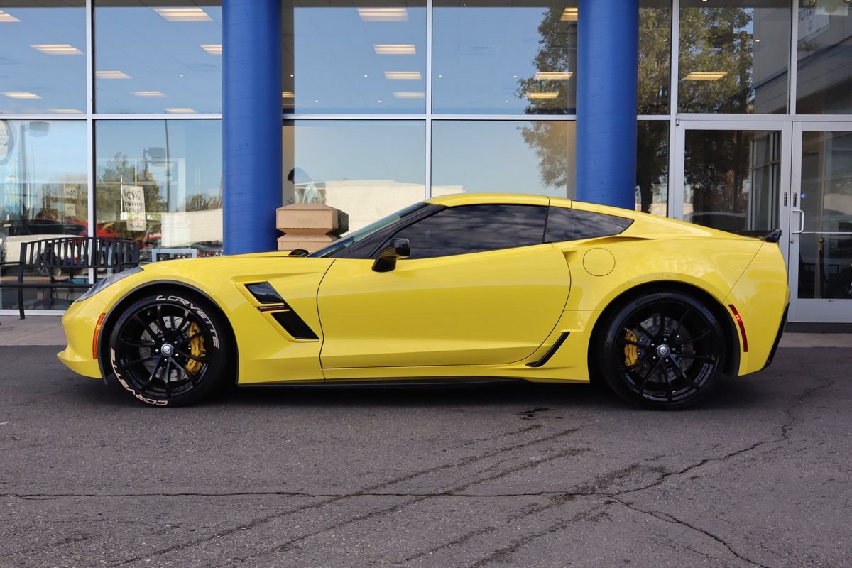 Used 2017 Chevrolet Corvette Grand Sport RWD image 2