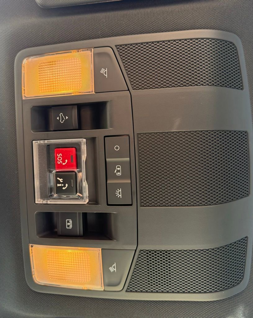 New 2026 Mitsubishi Eclipse Cross SEL image 36