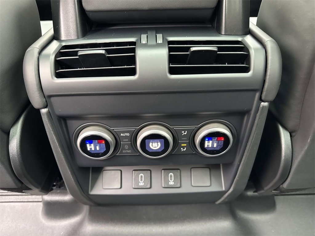 New 2026 Land Rover Defender 110 X-Dynamic SE image 14