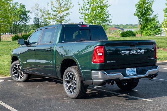 New 2026 RAM 1500 Laramie AWD/4WD image 24