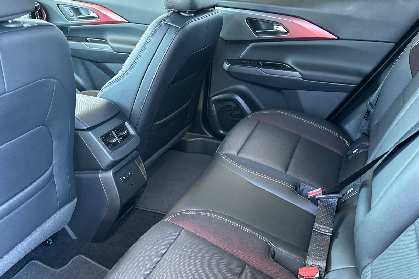 New 2025 Chevrolet Equinox EV RS w/ Active Safety Package 3 image 12