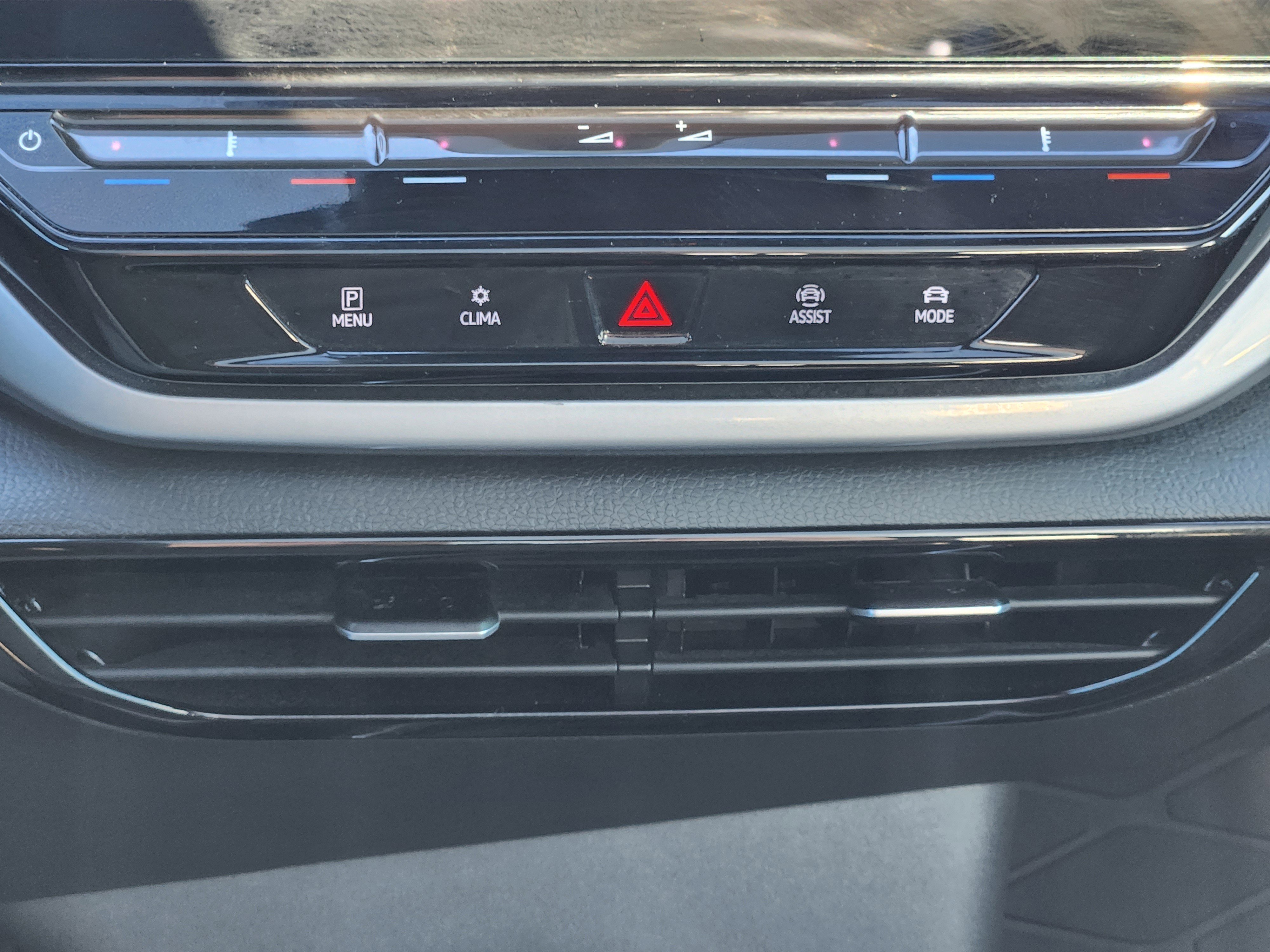 Certified 2023 Volkswagen ID.4 Pro S image 30