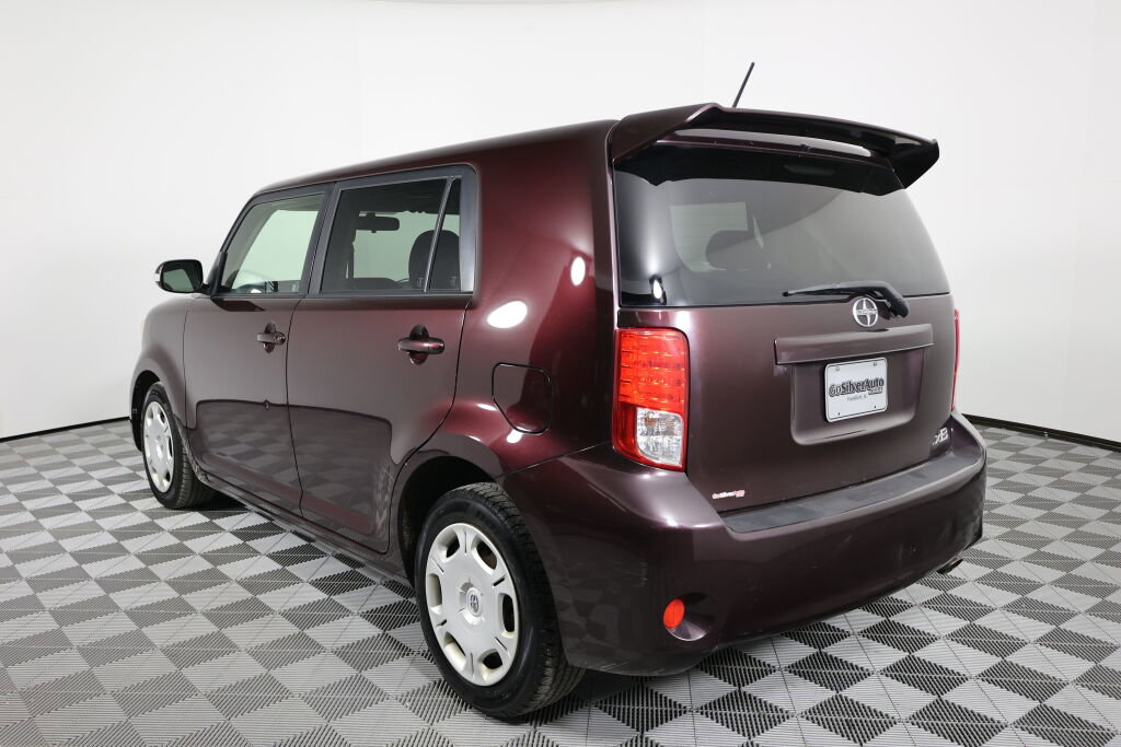 Used 2012 Scion xB image 4
