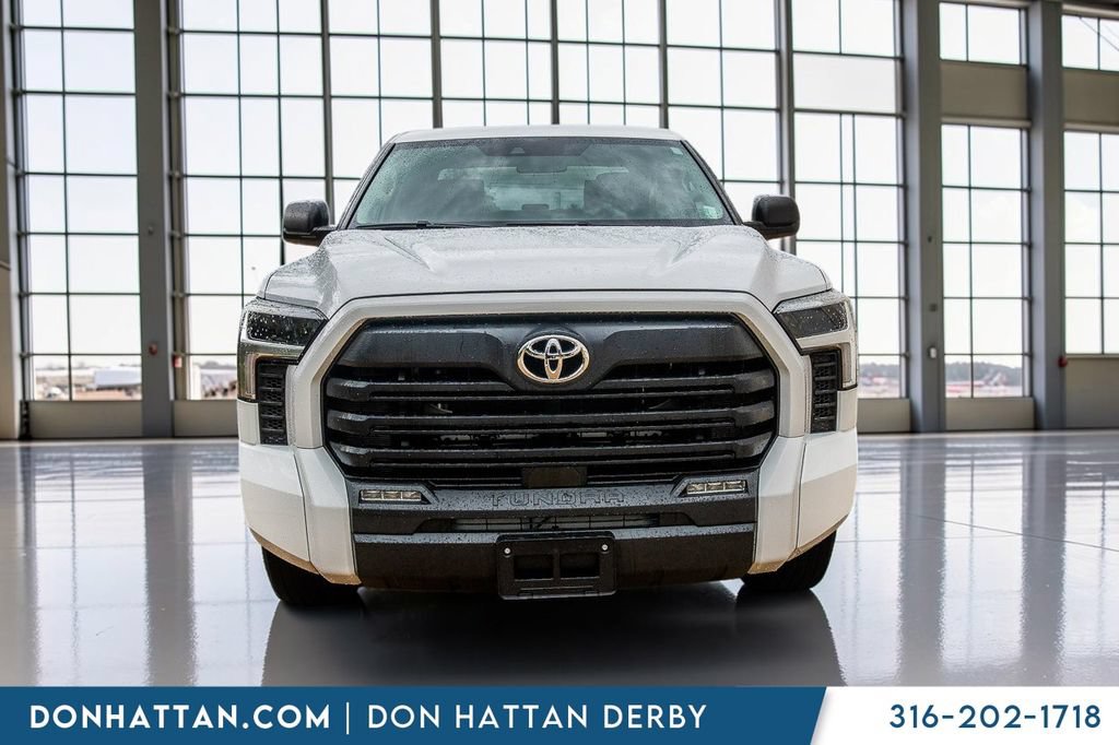 Used 2022 Toyota Tundra SR5 AWD/4WD image 23