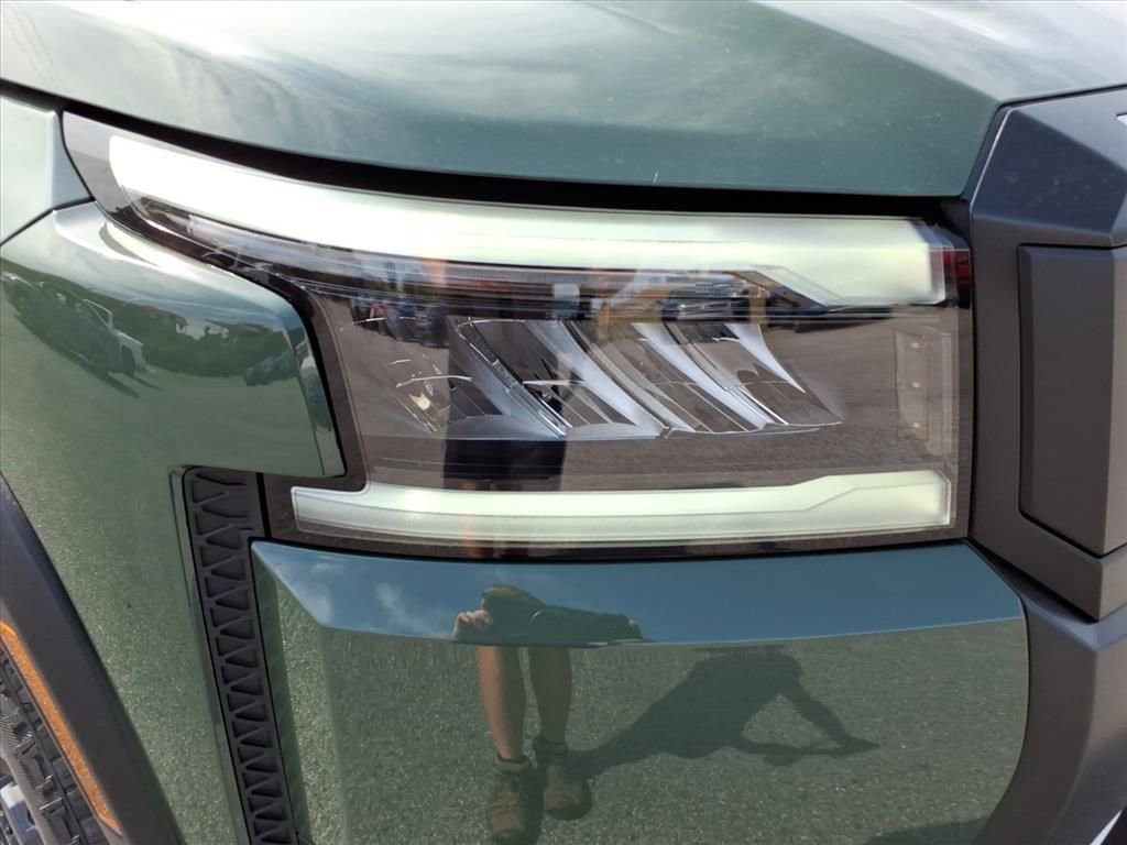 New 2026 Nissan Frontier PRO-4X w/ Pro Premium Package image 2