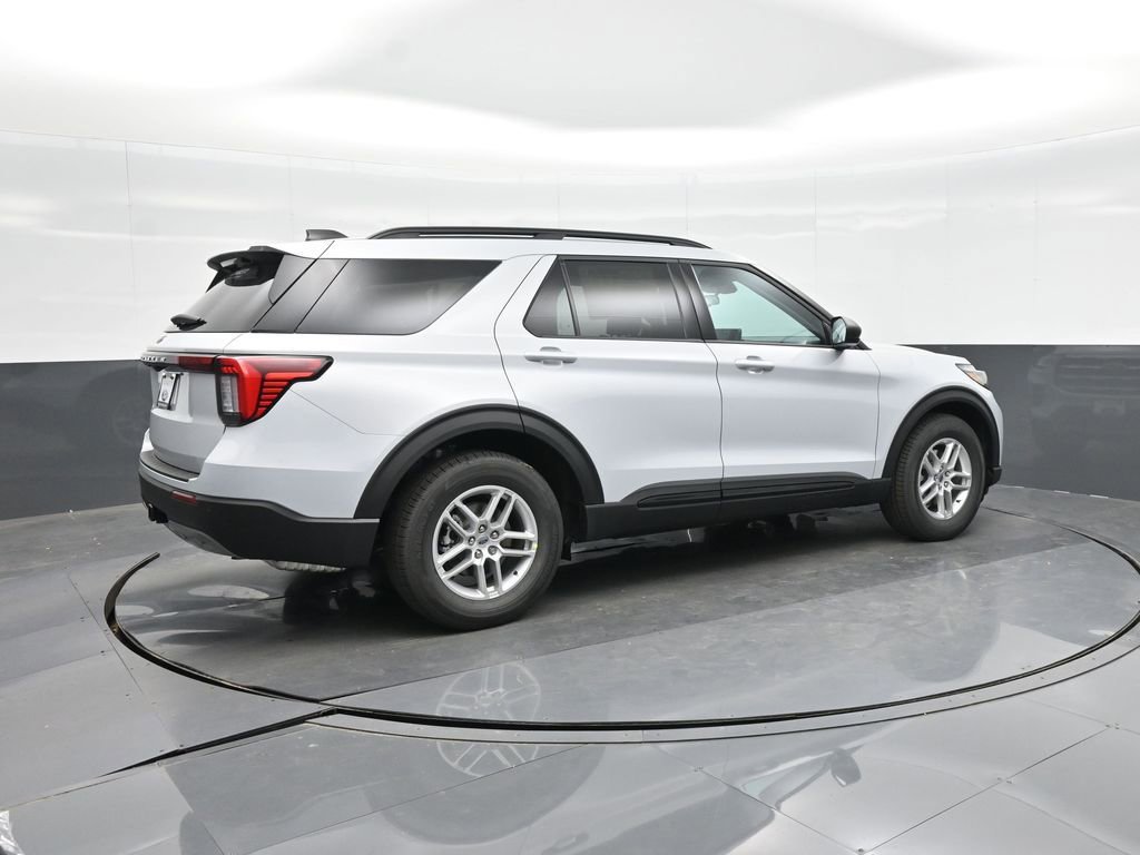 New 2026 Ford Explorer Active w/ Active Comfort Package image 9