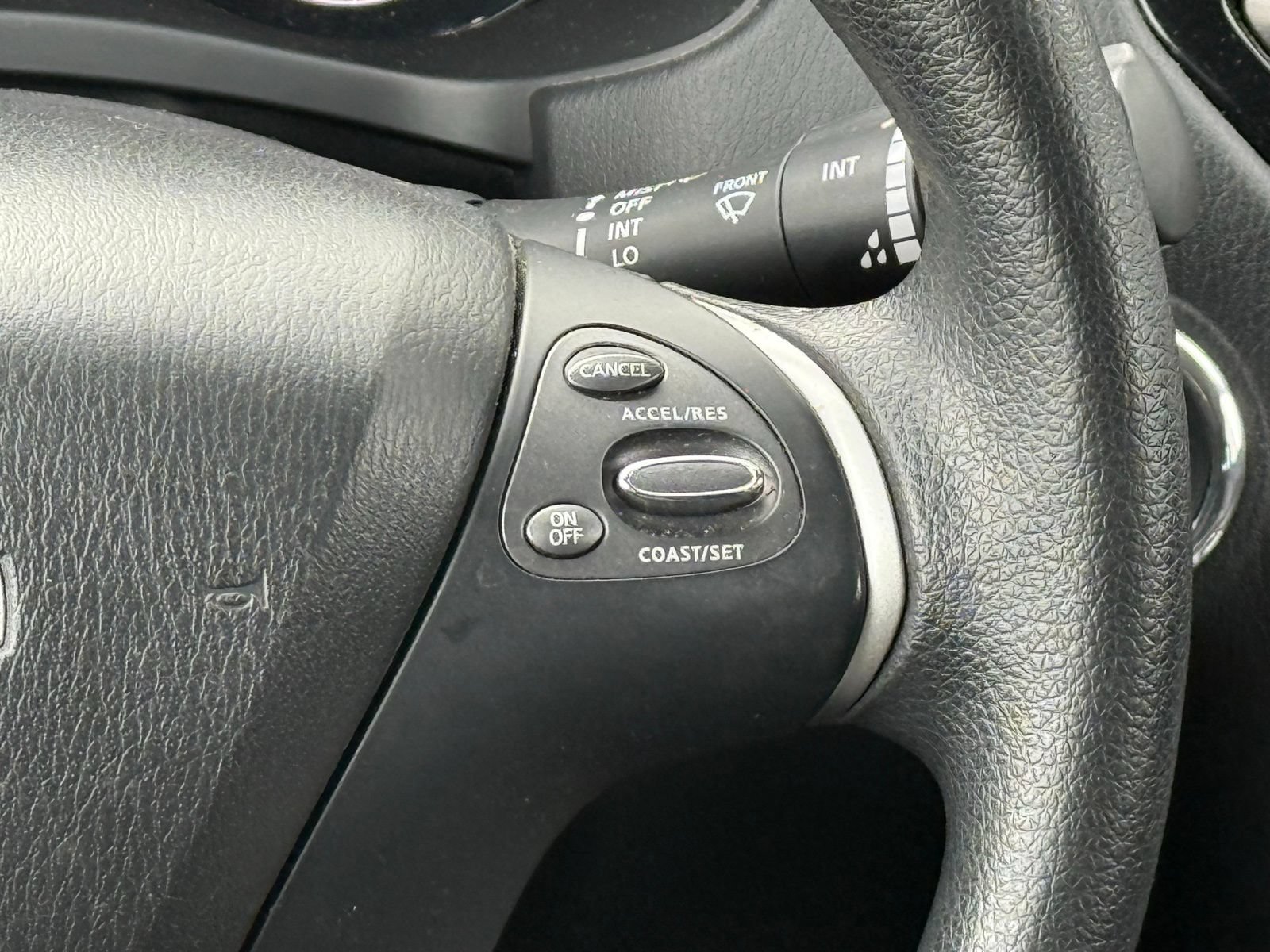 Used 2019 Nissan Pathfinder S AWD/4WD image 28