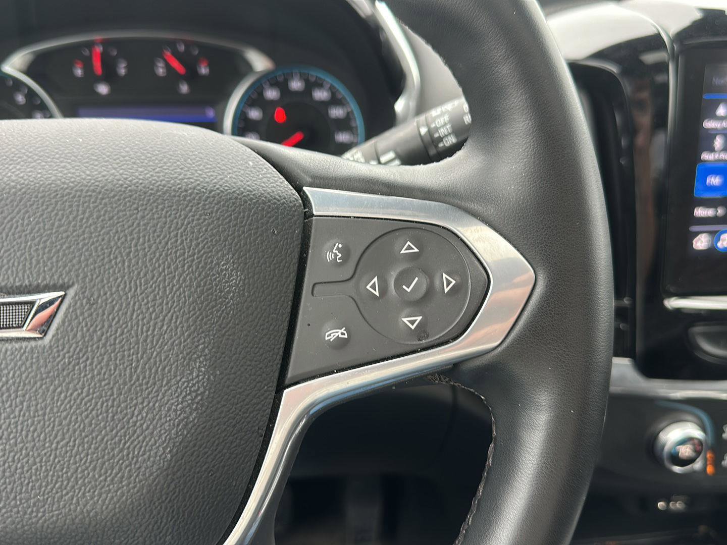 Used 2023 Chevrolet Traverse RS w/ LPO, Floor Liner Package image 14