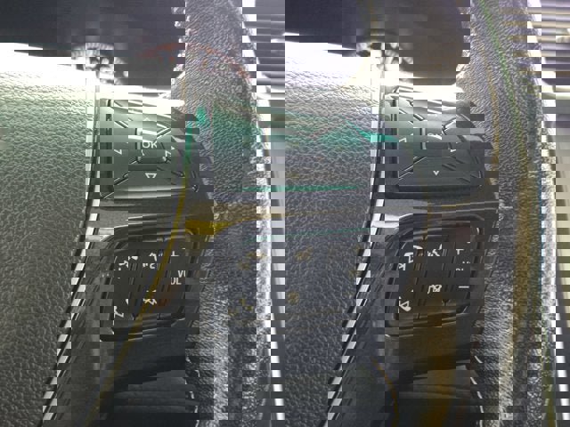 Used 2017 Ford Explorer Platinum image 27