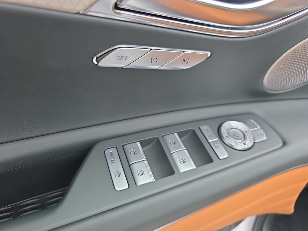 New 2026 Genesis GV80 3.5T Prestige AWD/4WD image 17