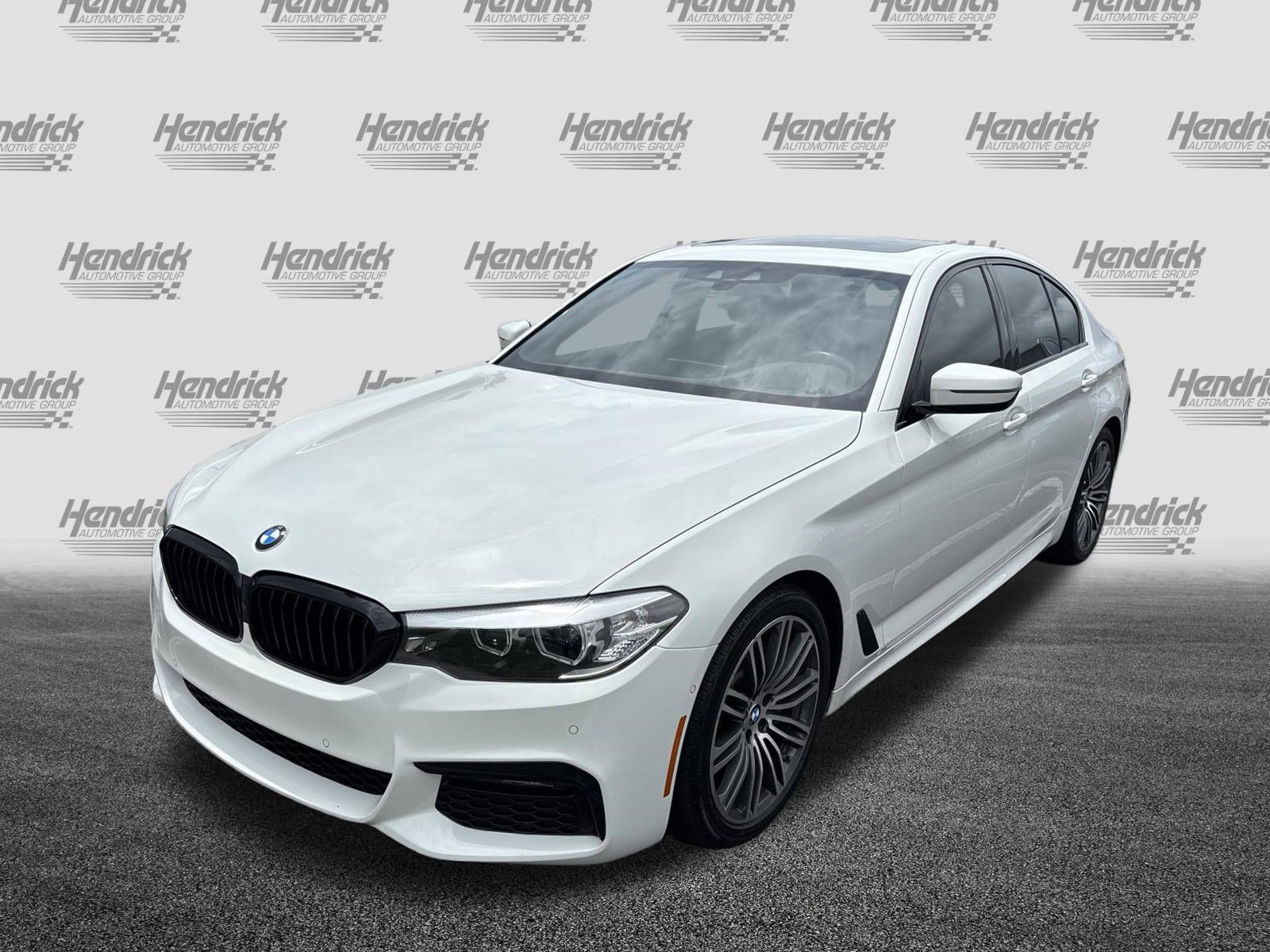 Used 2019 BMW 530i w/ M Sport Package RWD image 11