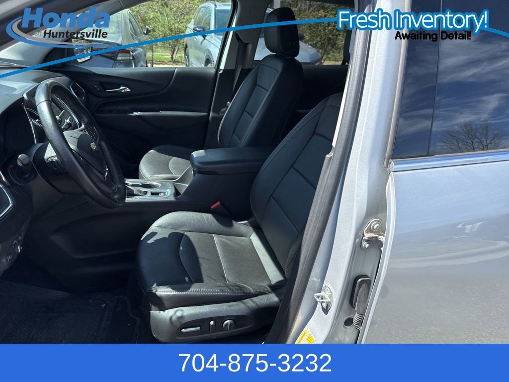 Used 2020 Chevrolet Equinox LT w/ Sport Edition AWD/4WD image 16