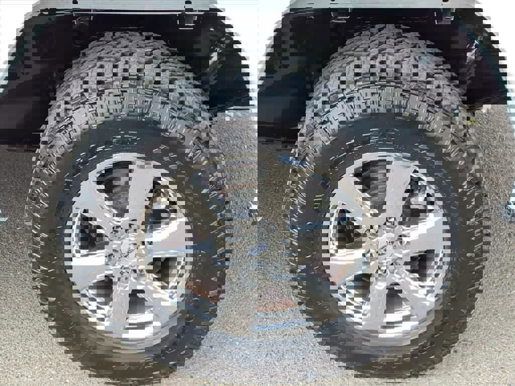 Used 2018 Ford F150 XLT w/ Equipment Group 302A Luxury image 9