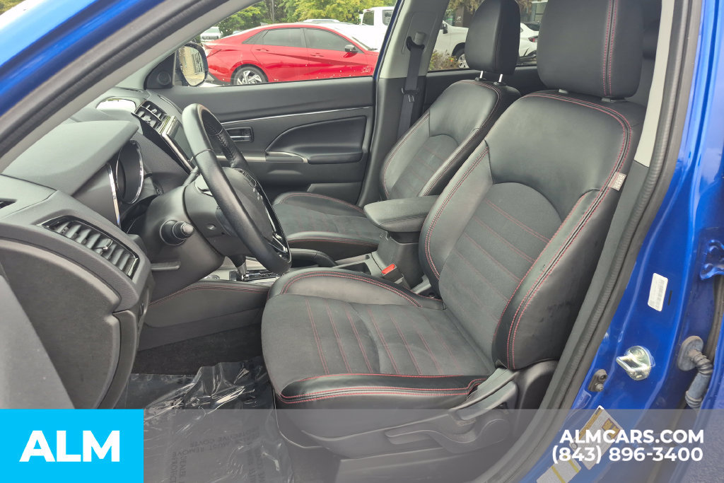 Used 2024 Mitsubishi Outlander Sport SE AWD/4WD image 15