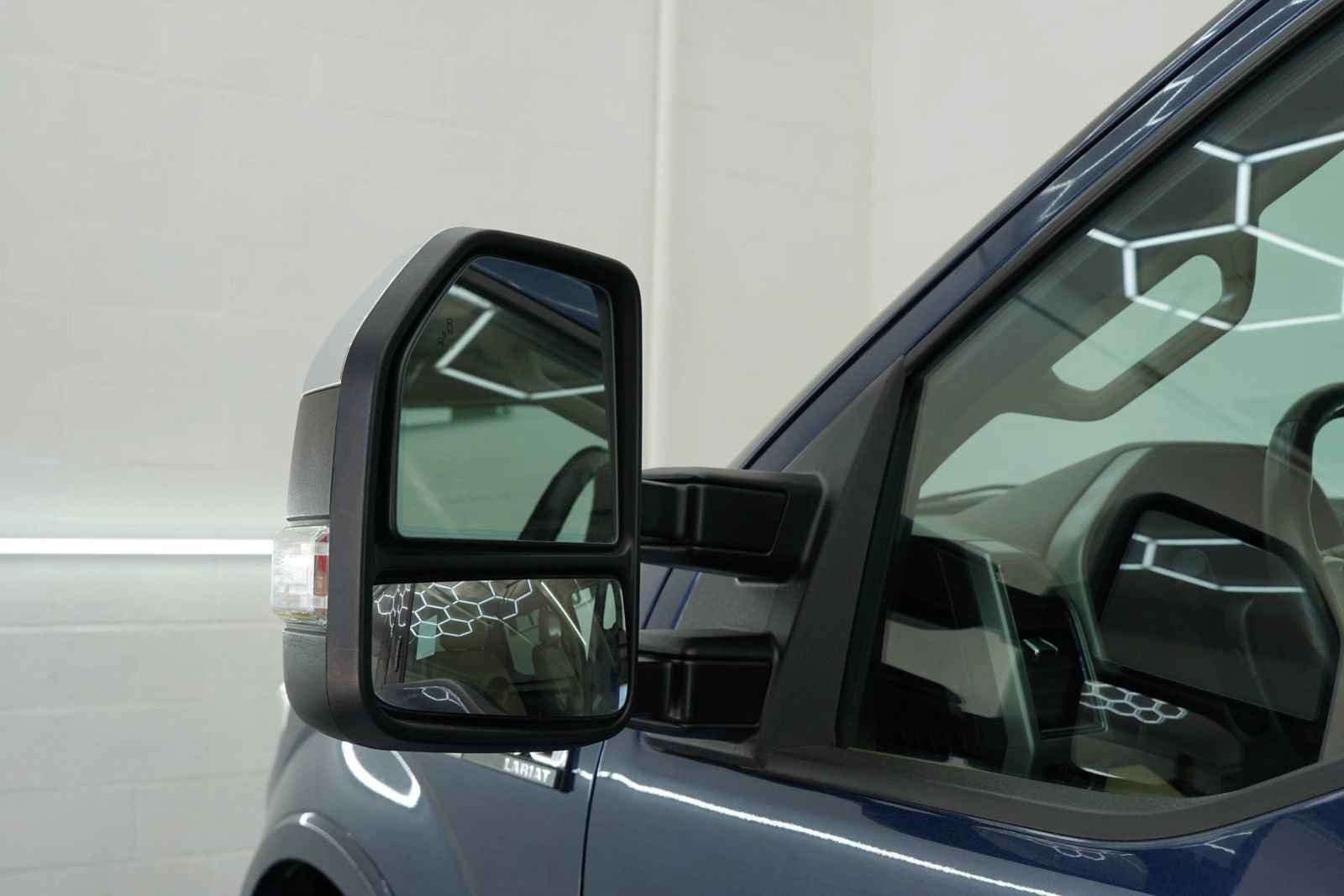 Used 2019 Ford F150 Lariat w/ Equipment Group 502A Luxury RWD image 36