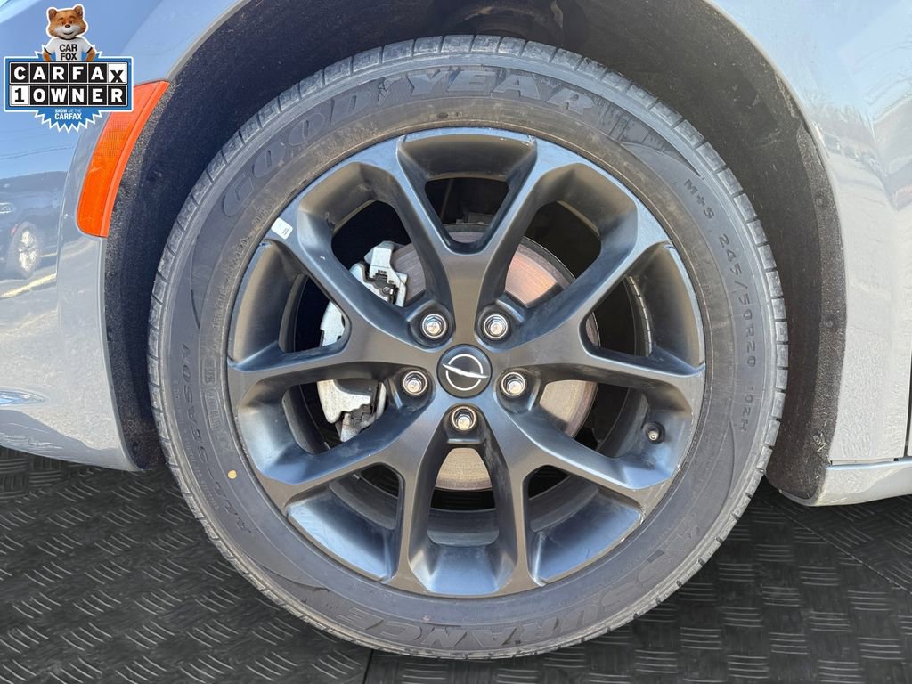 Used 2025 Chrysler Pacifica Limited image 20