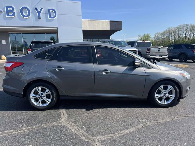 Used 2012 Ford Focus SE FWD image 8