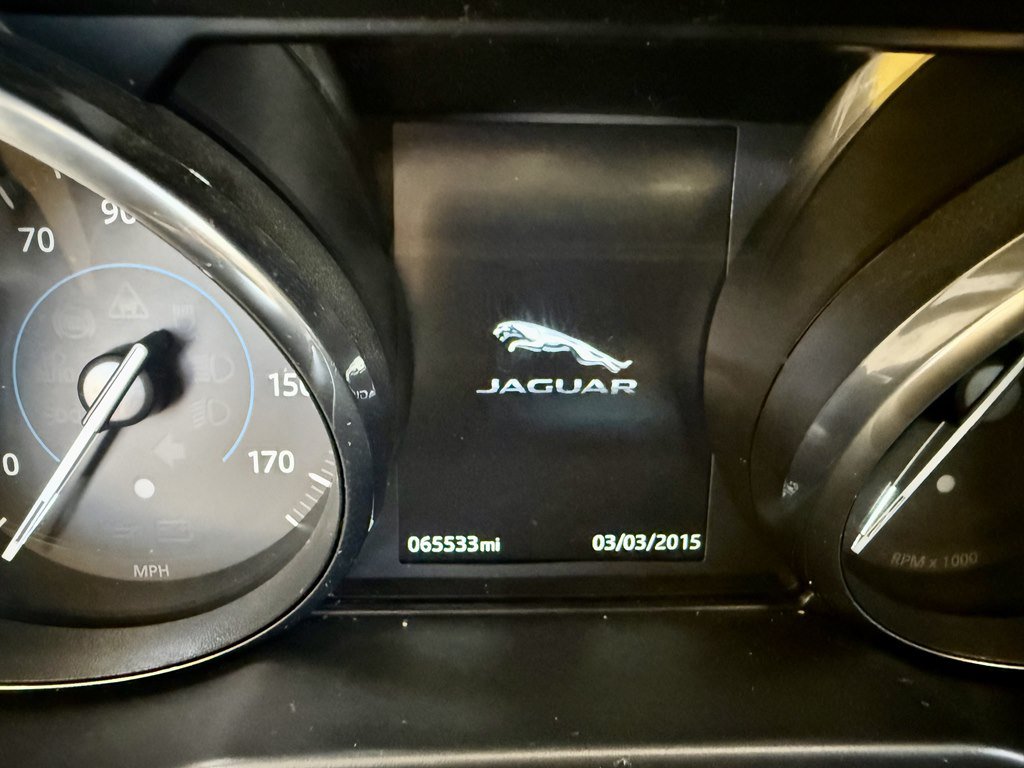 Used 2016 Jaguar XF Premium AWD/4WD image 20