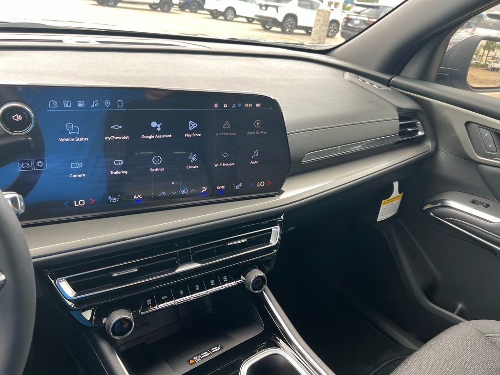 New 2026 Chevrolet Traverse LT w/ Sun and Wheel Package FWD image 33